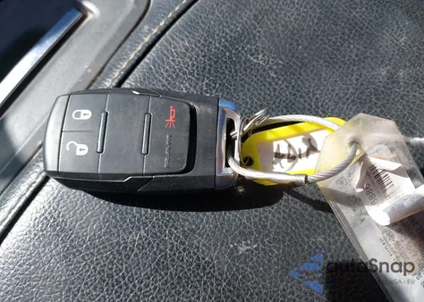 2024 Ram 2500 Big Horn 4X4 6'4 Box z USA, uszkodzony, nr VIN 3C6UR5DL2RG338525